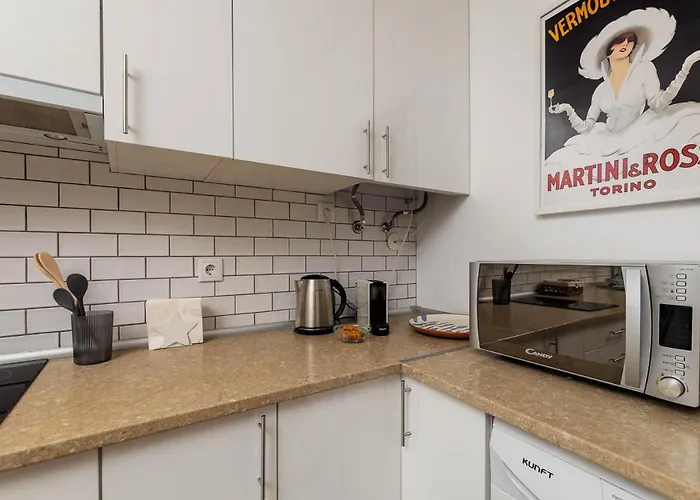 Vintage-chic In The Center, Chiado Lisbona