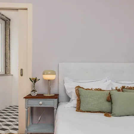 Vintage-chic In The Center, Chiado 아파트
