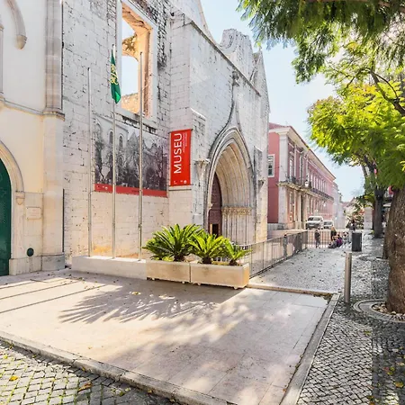 Vintage-chic In The Center, Chiado * Lisbon
