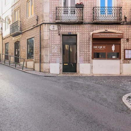 Vintage-chic In The Center, Chiado * Lisbon