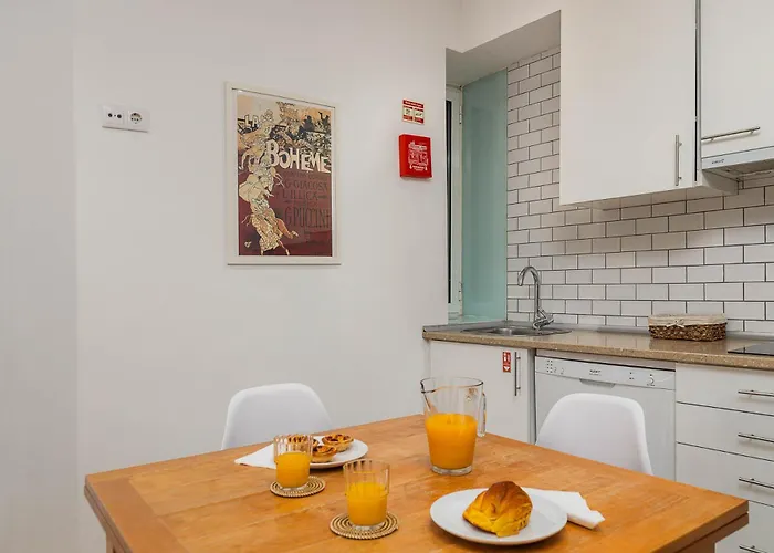Vintage-chic In The Center, Chiado Apartamento *