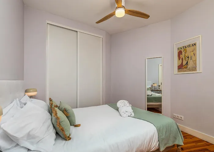 Vintage-chic In The Center, Chiado * Лиссабон